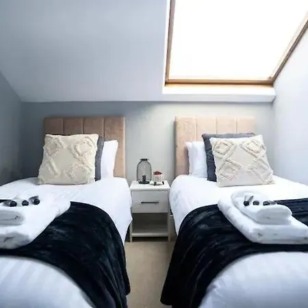 Nyaraló Stylish 5br -fast Wifi & Parking- Netflix *